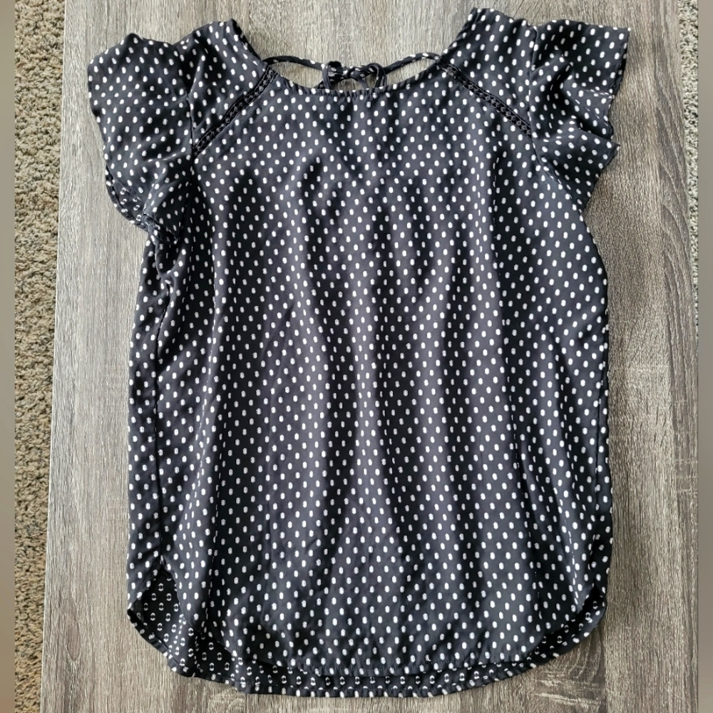 LOFT Textured Flutter Sleeve Top